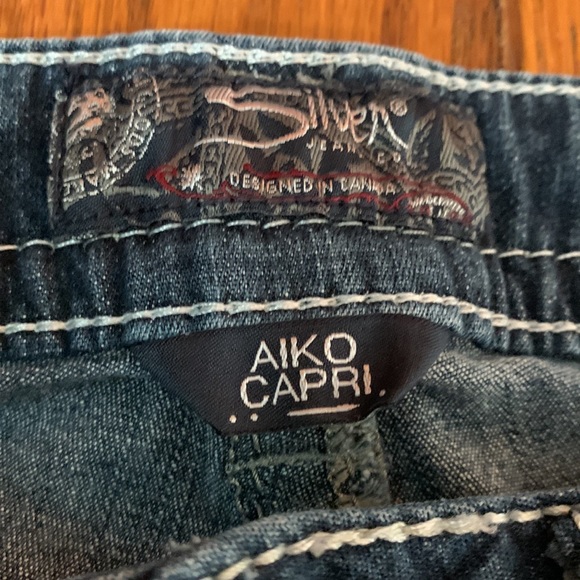 Silver Aiko Capri - Picture 2 of 8